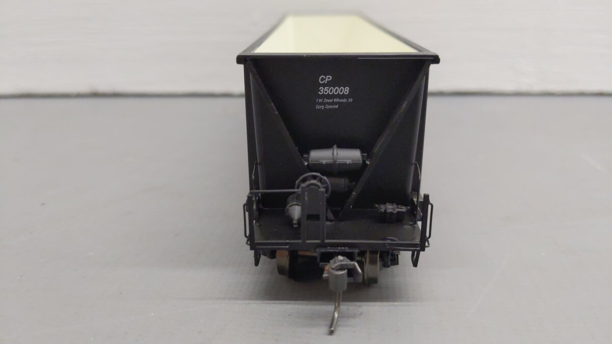 InterMountain 47101-49 HO Scale Canadian Pacific Bathtub Gondola #350008 EX/Box