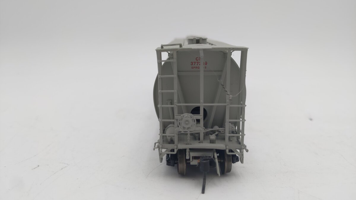 InterMountain 45205-27 HO Scale Canadian National Cylindrical Hopper Car #377249 EX/Box