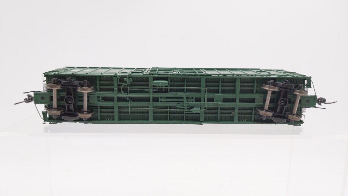 Rapido Trains 137006-1 HO Scale Amtrak Boxcar #70002 NIB