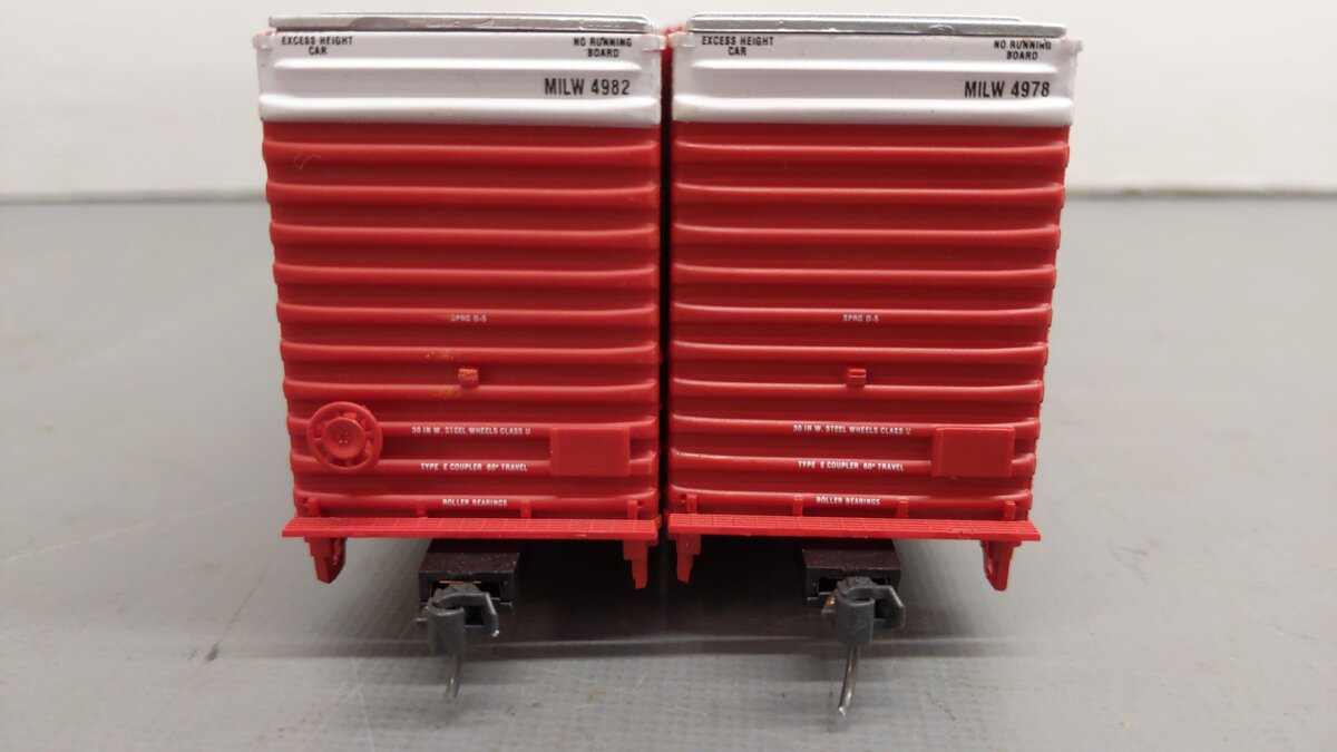 Walthers 932-23511 HO Canadian Pacific PS 86' Hi-Cube 4-Door Boxcars (Set of 2) LN/Box
