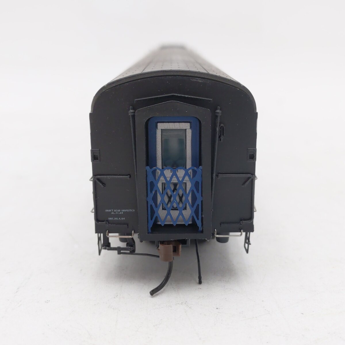 Rapido Trains 100024 HO Canadian National Lightweight Coach Car #5481 EX/Box