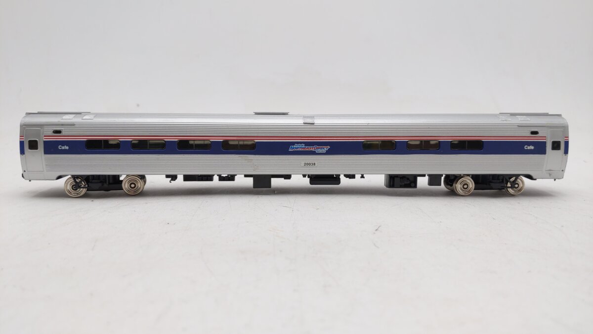 Walthers 932-6015 HO Scale Amtrak-Northeast Direct 85' Amfleet Café Car #20038 EX/Box
