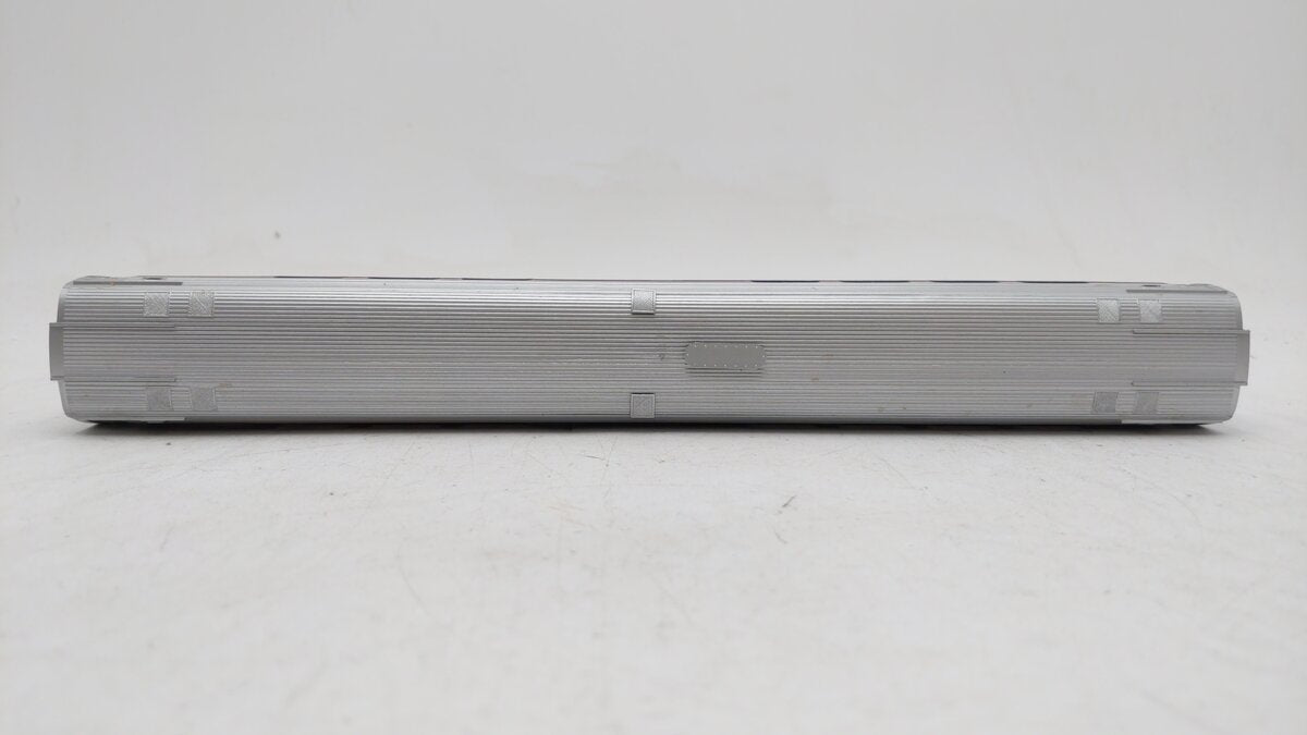 Walthers 932-6015 HO Scale Amtrak-Northeast Direct 85' Amfleet Café Car #20038 EX/Box
