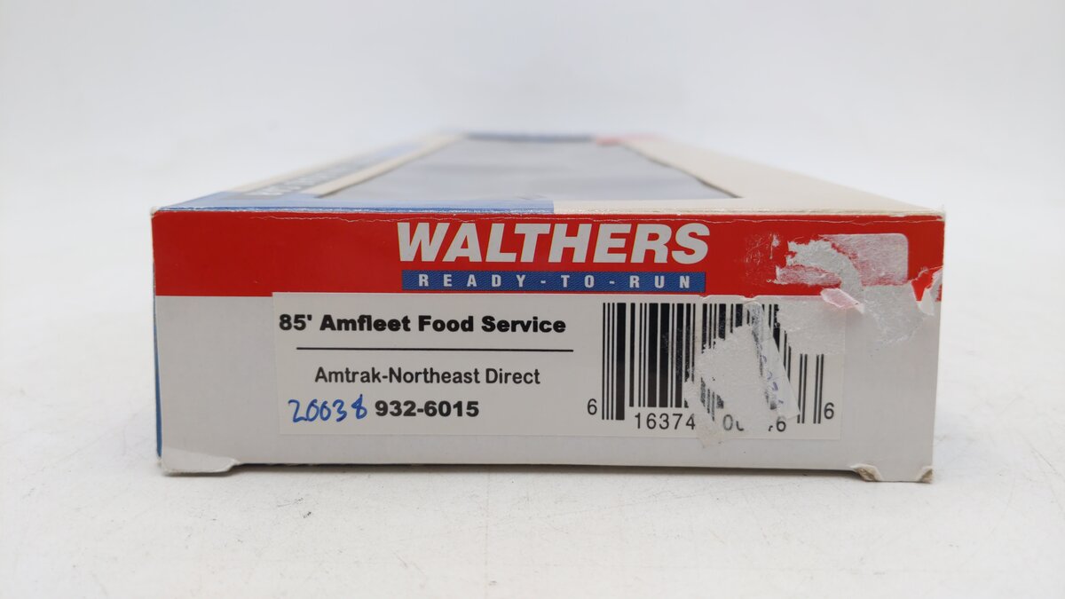 Walthers 932-6015 HO Scale Amtrak-Northeast Direct 85' Amfleet Café Car #20038 EX/Box