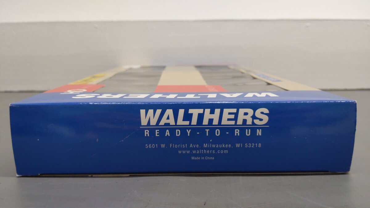 Walthers 932-24136 HO Scale SOO Line Centerbeam Flat Cars #600376/600387 EX/Box