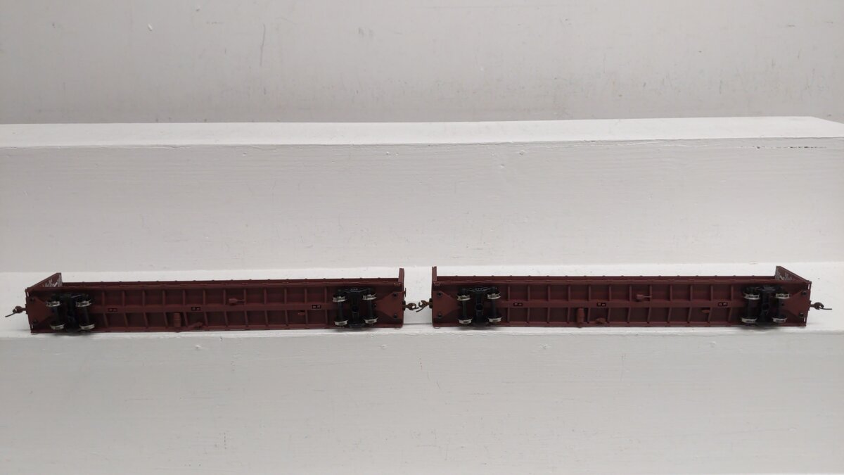 Walthers 932-24136 HO Scale SOO Line Centerbeam Flat Cars #600376/600387 EX/Box