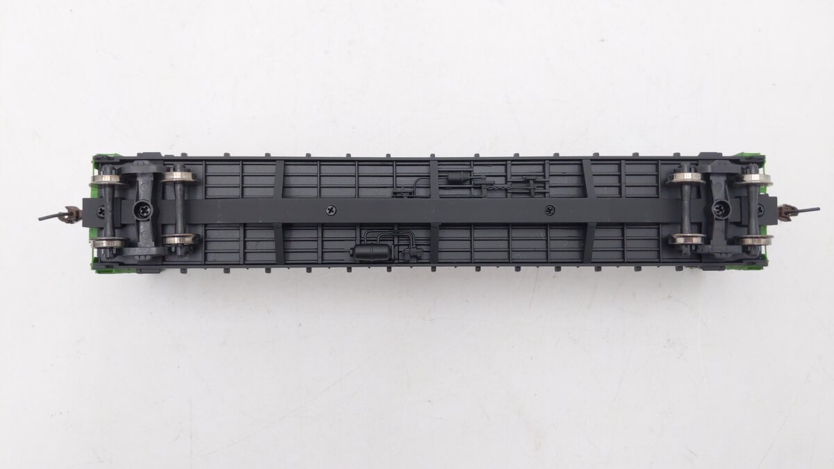 Walthers 932-40052 DWP/DWC Canadian 50' Bulkhead Flat Car #605598 NIB