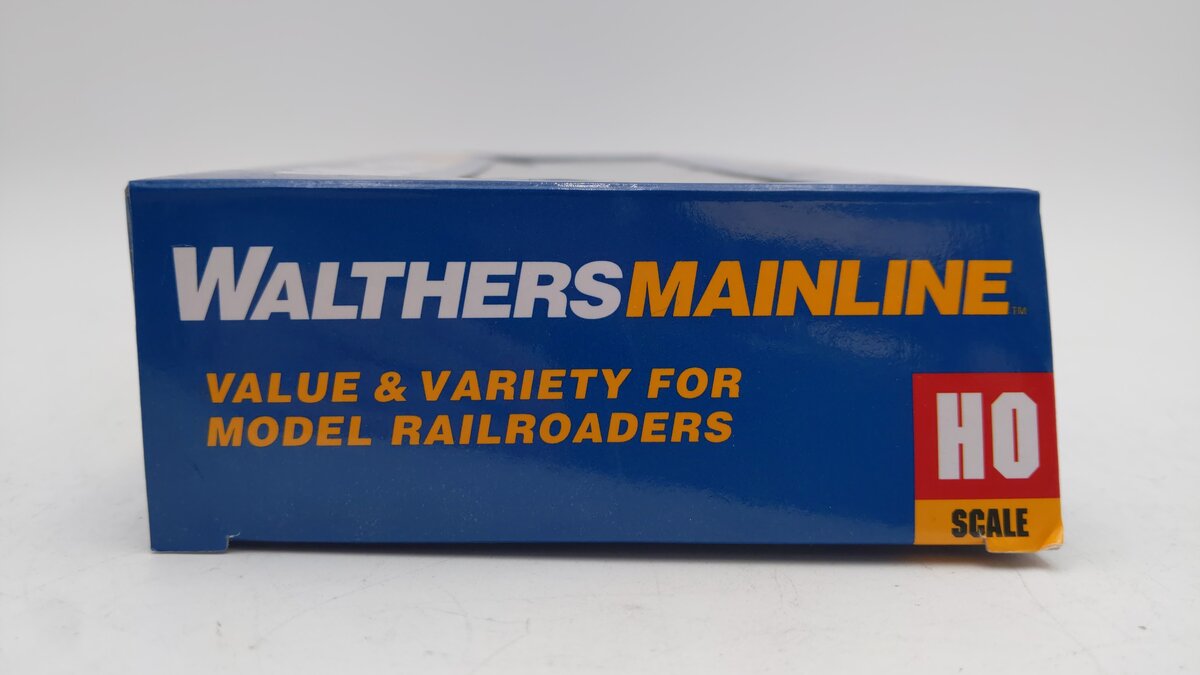 Walthers 910-7162 HO Scale CNWX Cylindrical Hopper Car #395716