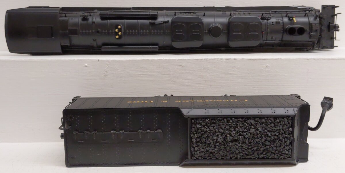 MTH 20-3115-1 O C&O 2-6-6-6 Allegheny Steam Locomotive & Tender w/PS2 #1647 VG/Box