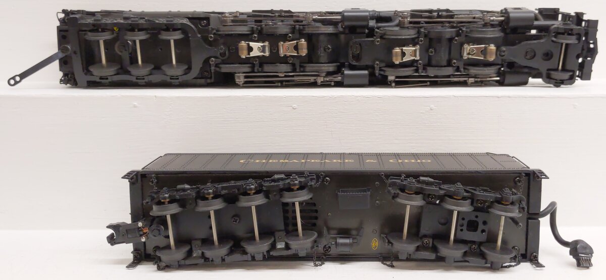 MTH 20-3115-1 O C&O 2-6-6-6 Allegheny Steam Locomotive & Tender w/PS2 #1647 VG/Box