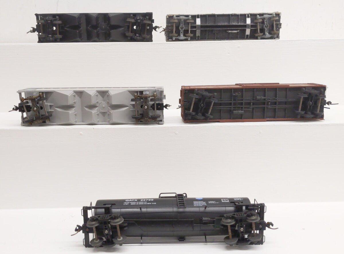 S Scale Assorted Freight Cars [5] VG