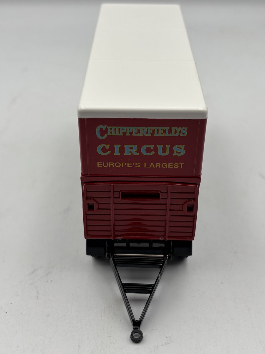 Corgi 97885 1:50 Chipperfields Scammell Highwayman Trailer & Caravan LN/Box