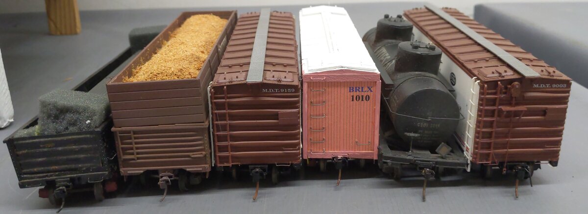 S Scale Assorted Freight Cars [6] VG