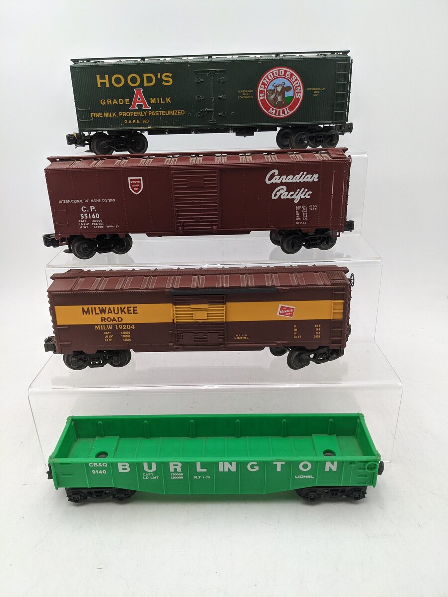 Lionel  O Gauge Assorted Train Cars [4] EX