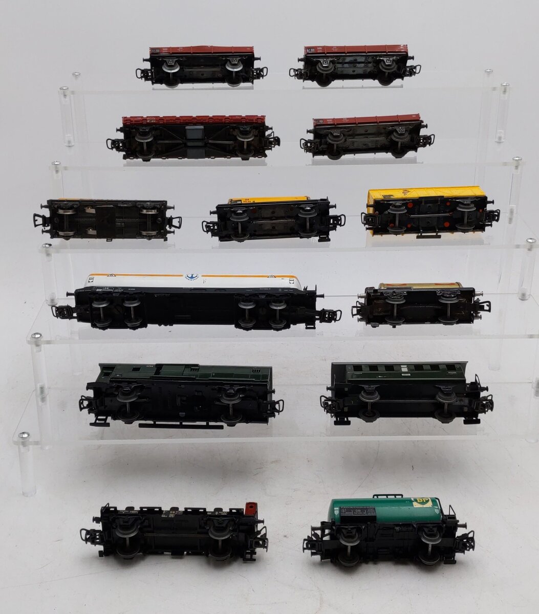 Marklin & Other HO Scale Assorted Freight Cars [13] VG