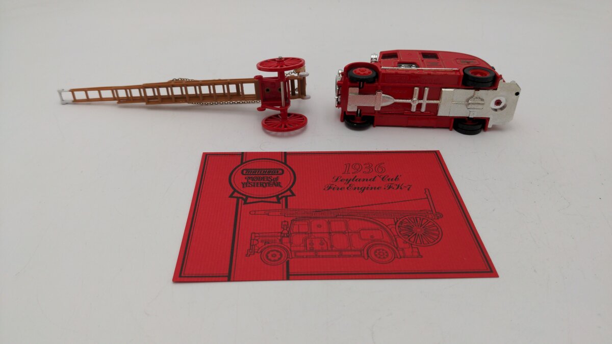 Matchbox FK-7 1:49 Scale Models of Yesteryear 1936 Leyland Cub Fire Engine LN/Box