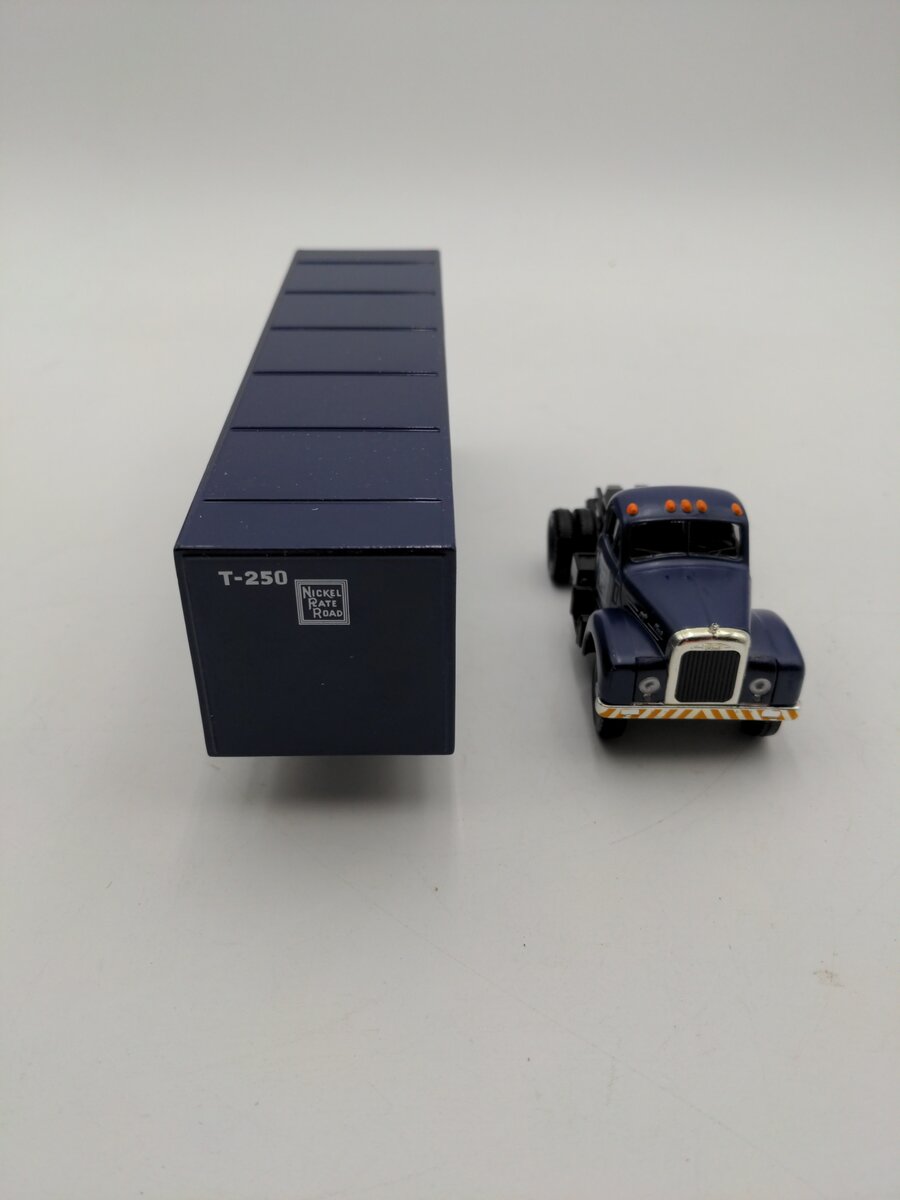 Corgi 52303 1:50 Nickel Plate Road High Speed Freight Service Mack B Series Semi EX/Box
