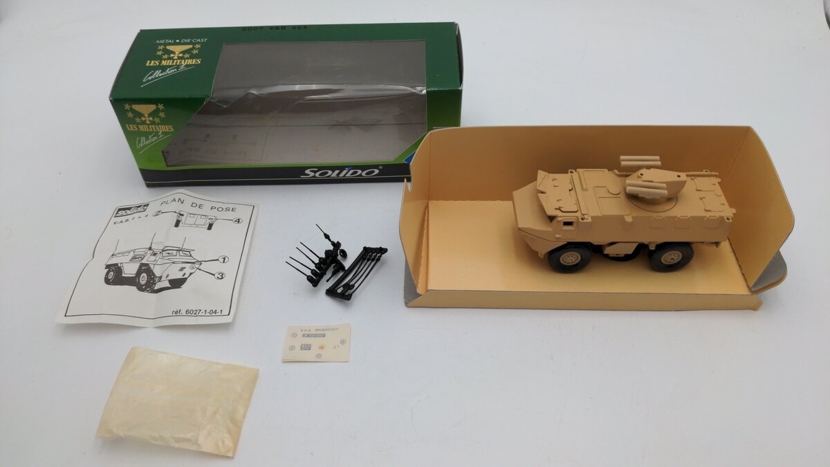 Solido 6007 1:50 Scale VAB 4 x 4 Amphibious Rocket Launcher Military Vehicle EX/Box