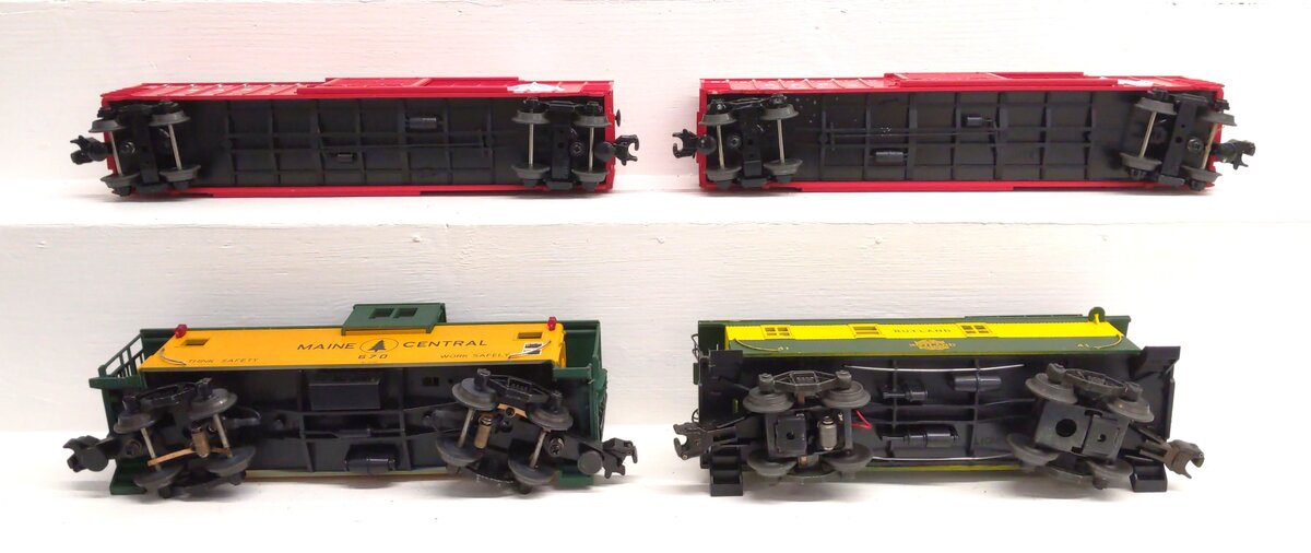 MTH & Other O Gauge Assorted Freight Cars [4]