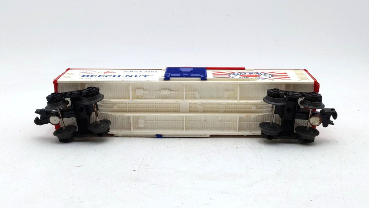 Lionel 6-7703 O Gauge Beechnut Billboard Reefer Car VG