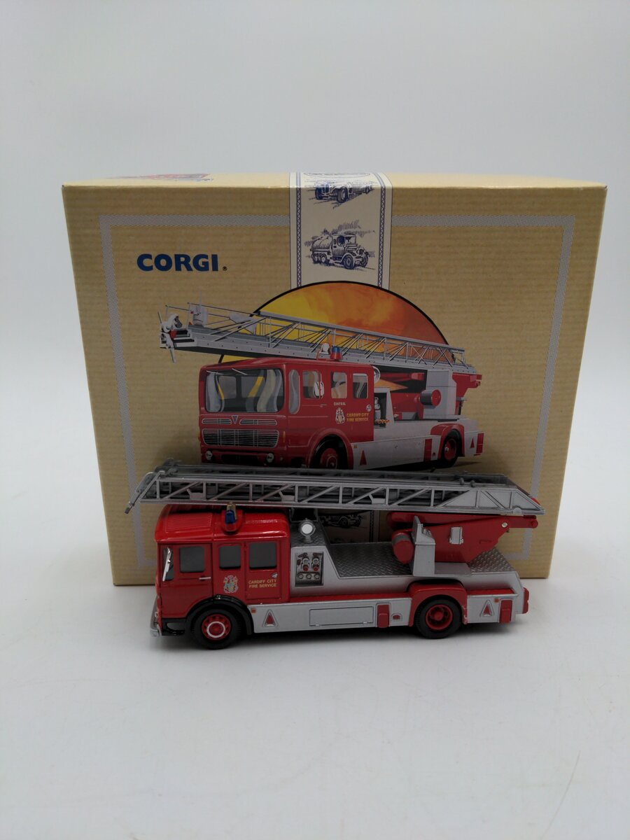 Corgi 97385 AEC Ladder Fire Vehicle EX/Box
