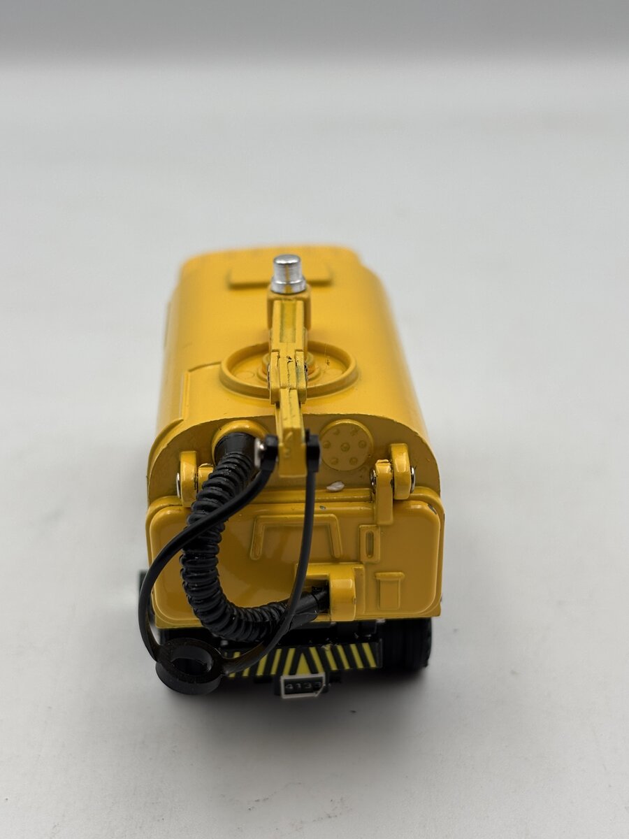 Shinsei M-19 1:60 Mini Power Mitsubishi Fuso Street Sweeper EX/Box