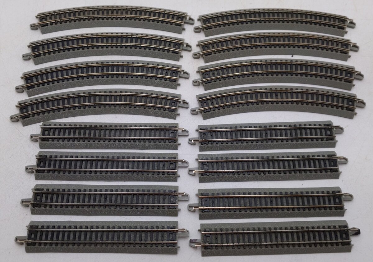 Bachmann N Scale Assorted Curved and Straight E-Z Track Sections [16] EX