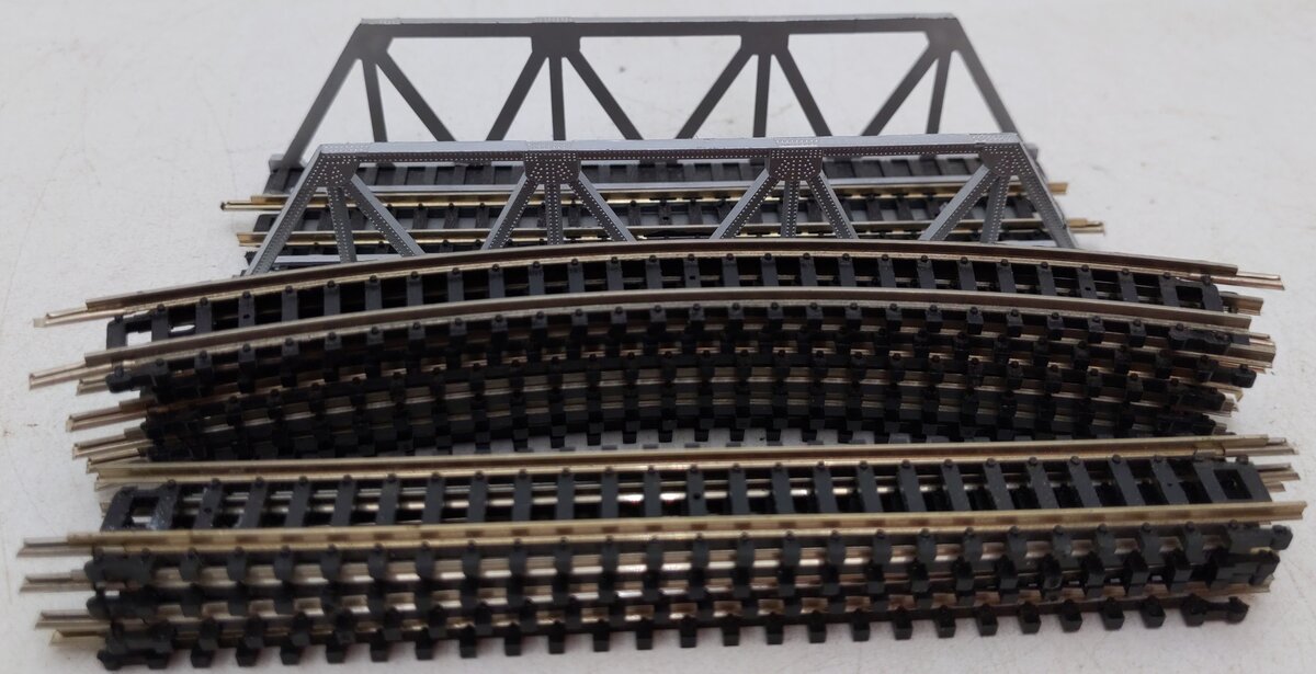 Bachmann & Atlas N Scale Straight & Curved Track Sections w/ Bridge [11] EX