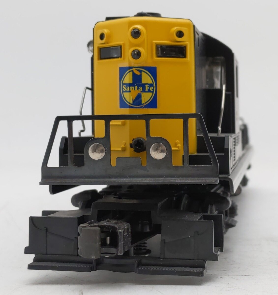 Lionel 6-8255 O Gauge Santa Fe GP-9 Dummy Diesel Locomotive EX/Box