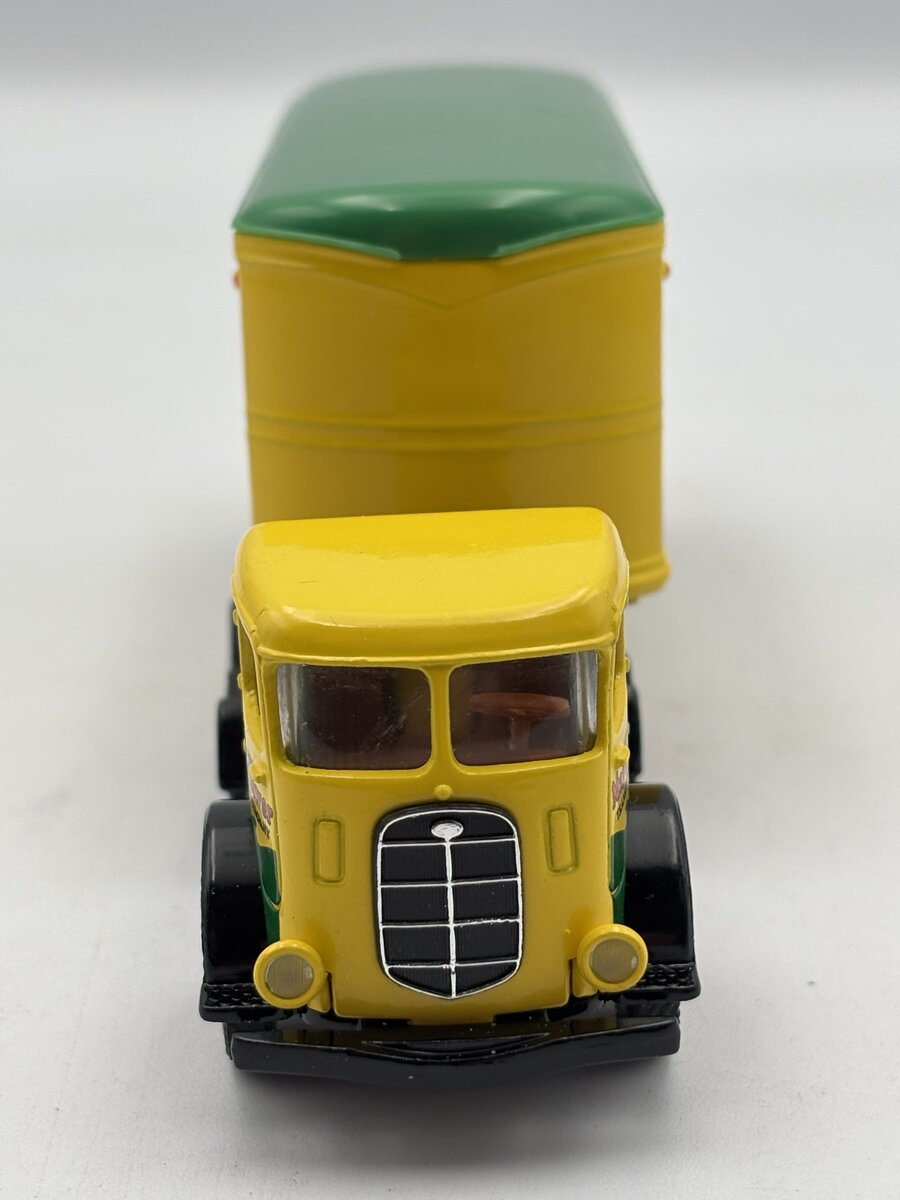 AHL L52102 1:64 Die-Cast "AERO Mayflower Transit Company" Mack Model CJ LN/Box