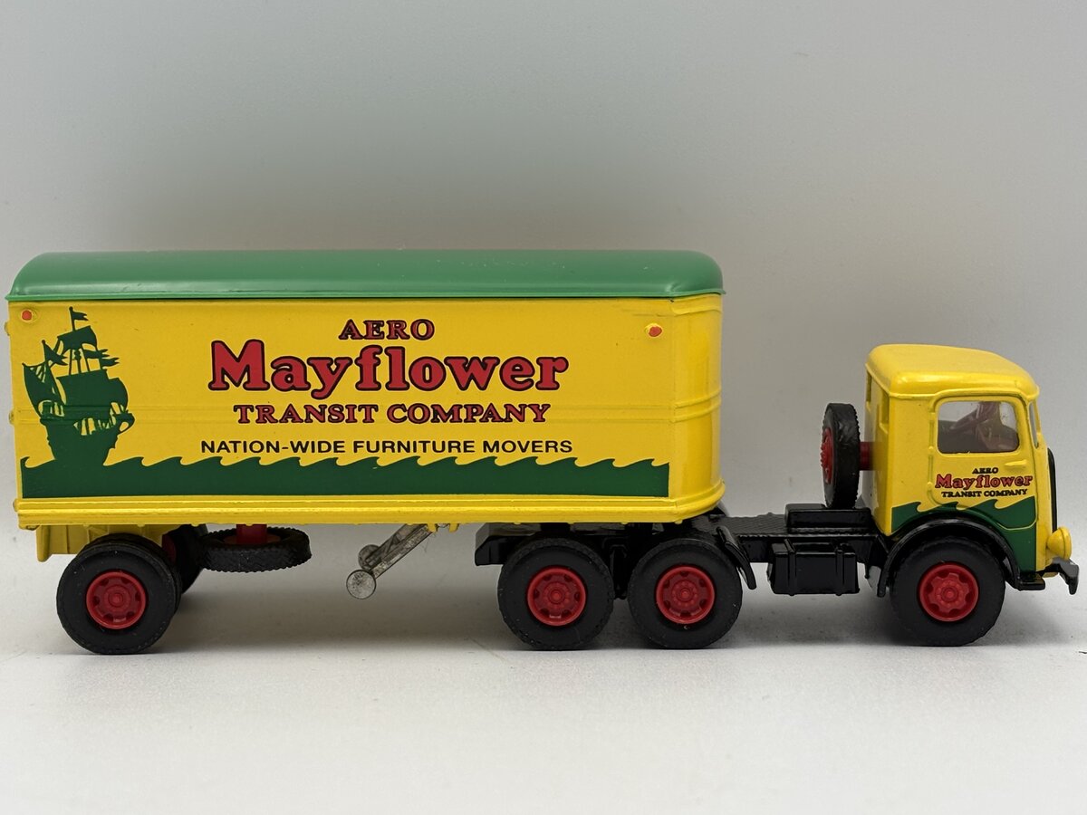 AHL L52102 1:64 Die-Cast "AERO Mayflower Transit Company" Mack Model CJ LN/Box