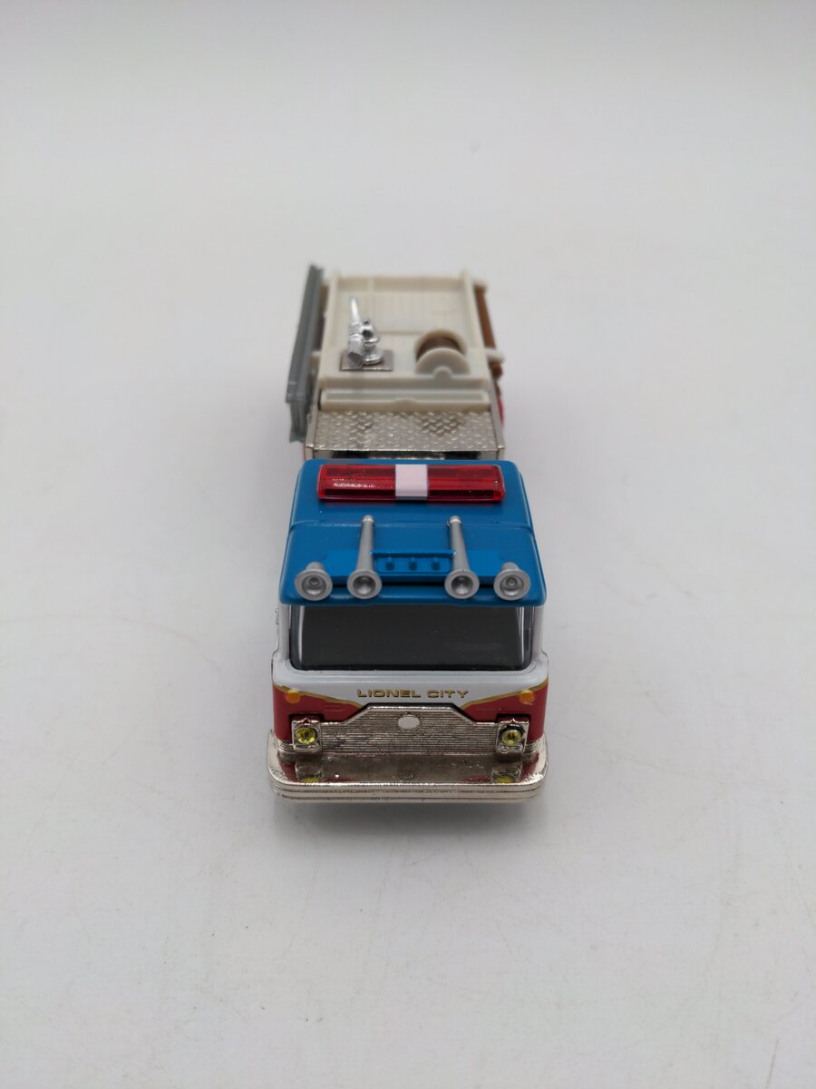 Corgi 52002 1:50 Lionel City Mack CF Pumper Fire Truck Emergency Vehicle EX/Box