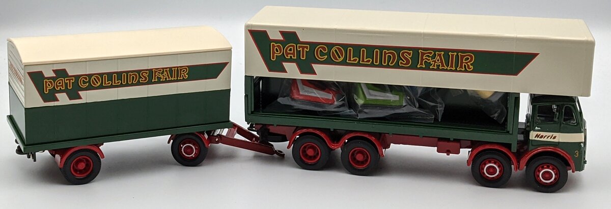 Corgi 099011:50 Pat Collins Fair ERF Dodgem Truck and Box Trailer Set MT/Box