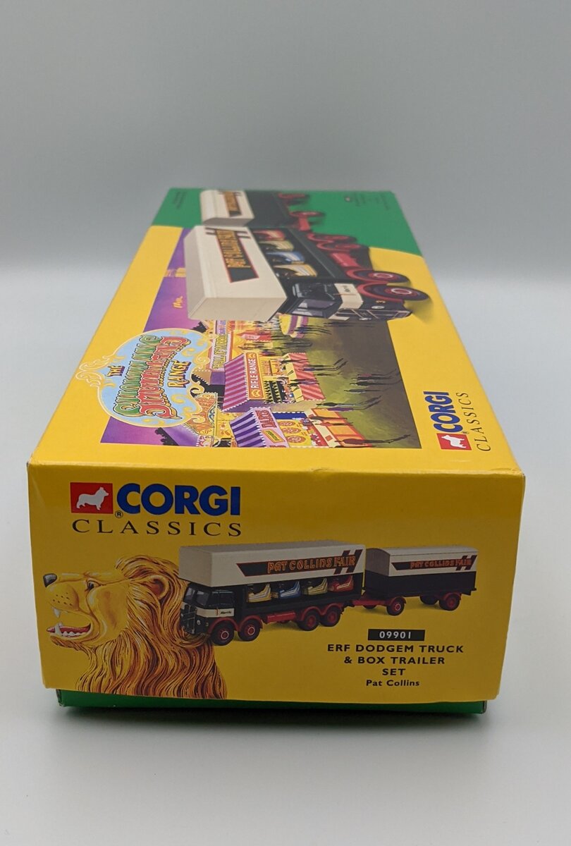 Corgi 099011:50 Pat Collins Fair ERF Dodgem Truck and Box Trailer Set MT/Box