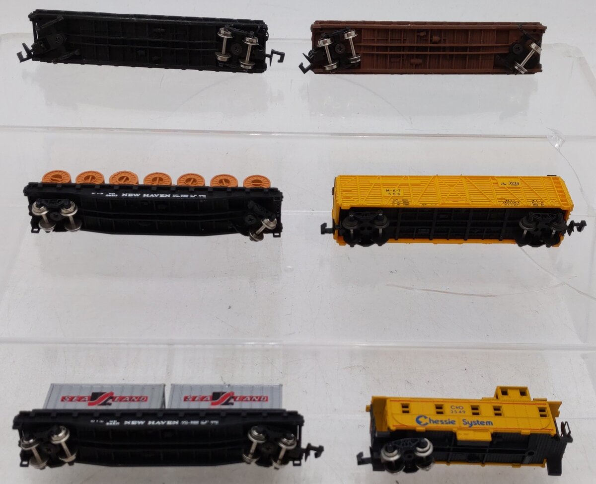 N Scale Assorted Freight Cars [5]