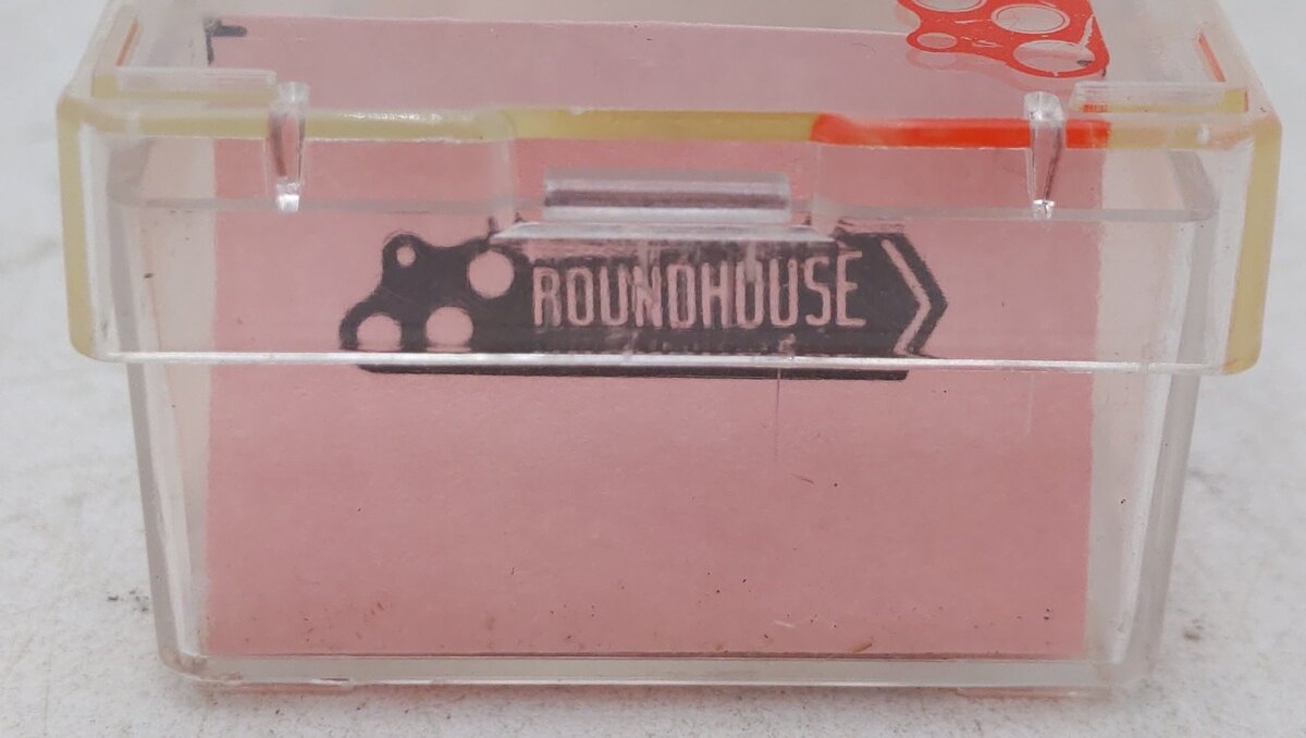 Roundhouse 8829 N Scale Burlington Northern Assembled Boxcar Kit #732465 EX/Box