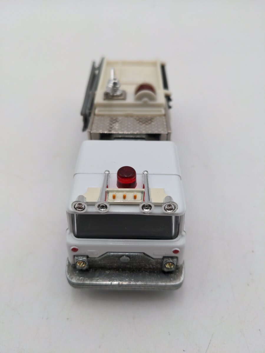 Corgi 98451 1:50 Die-Cast Berwick Fire Service Mack CF Pumper EX/Box