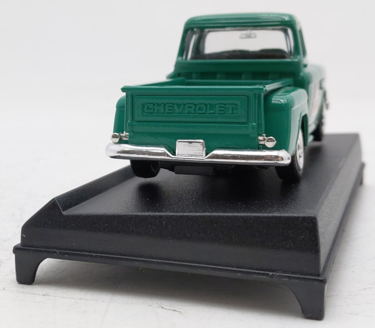 Motormax Toy USA 73415AC 1:43 Chehalis 1955 Chevy Stepside Pick-Up Truck EX/Box