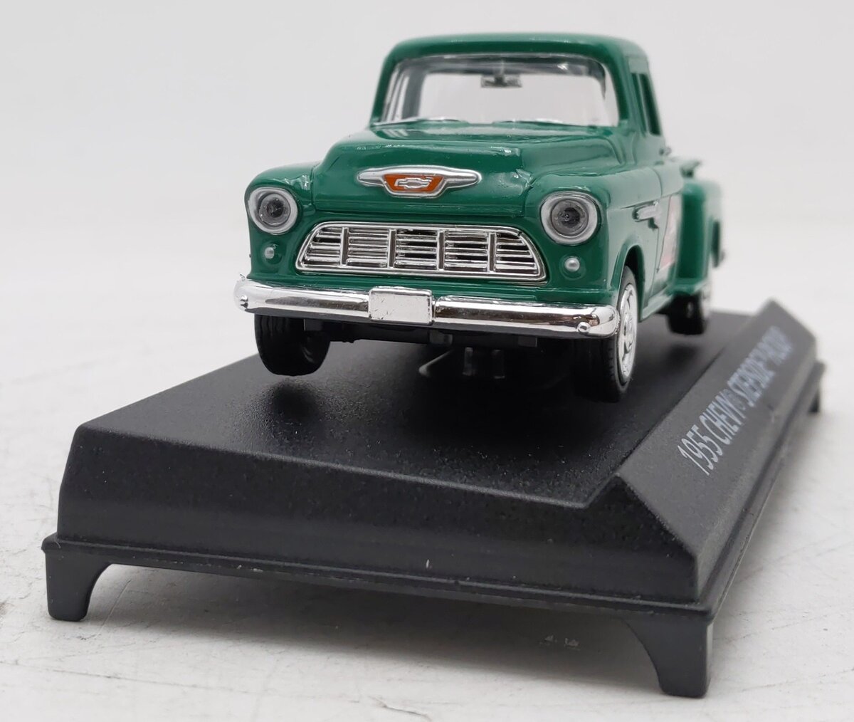Motormax Toy USA 73415AC 1:43 Chehalis 1955 Chevy Stepside Pick-Up Truck EX/Box