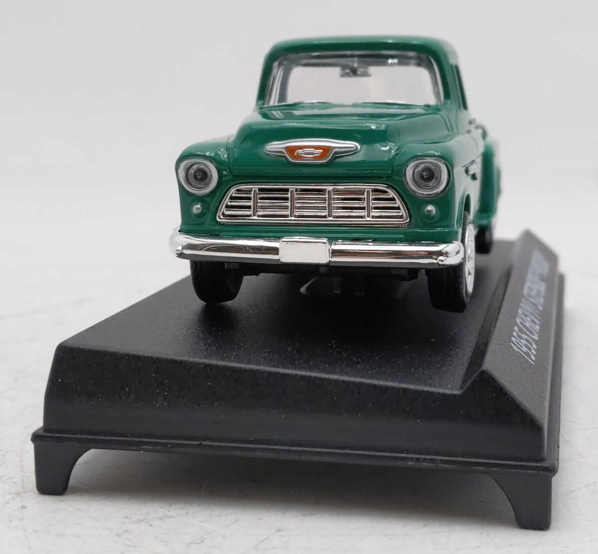Motormax Toy USA 73415AC 1:43 Northwestern 1955 Chevy Stepside Pick-Up Truck EX/Box