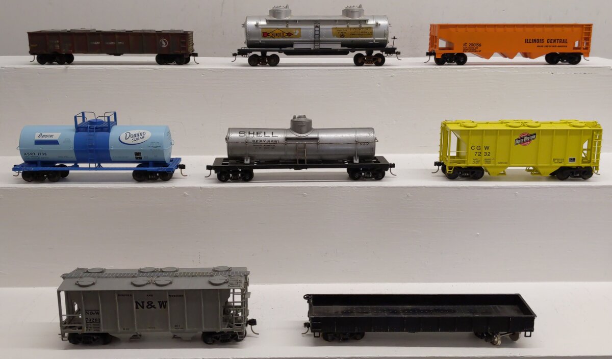 Assorted S scale Freight Cars [8] EX