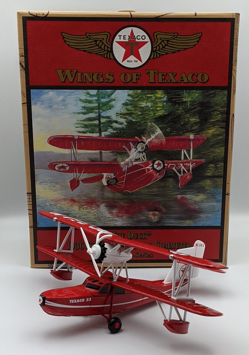 Ertl 19538 1:44 Wings Of Texaco #8 - 1936 Keystone-Loening Bi-Wing Coin Bank  MT/Box