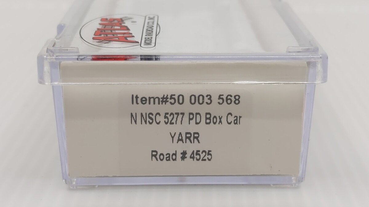 Atlas 50003568 N Scale YARR NSC 50' Plug Door Box Car #4525