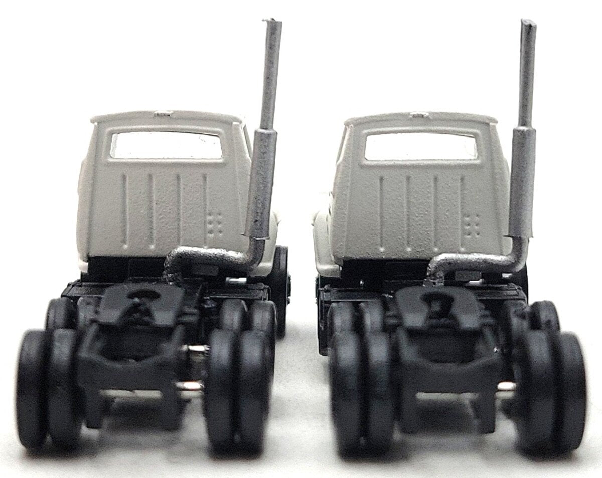 Atlas 60000083 N Rio Grande Ford® Tractor Cabs (White/Black)