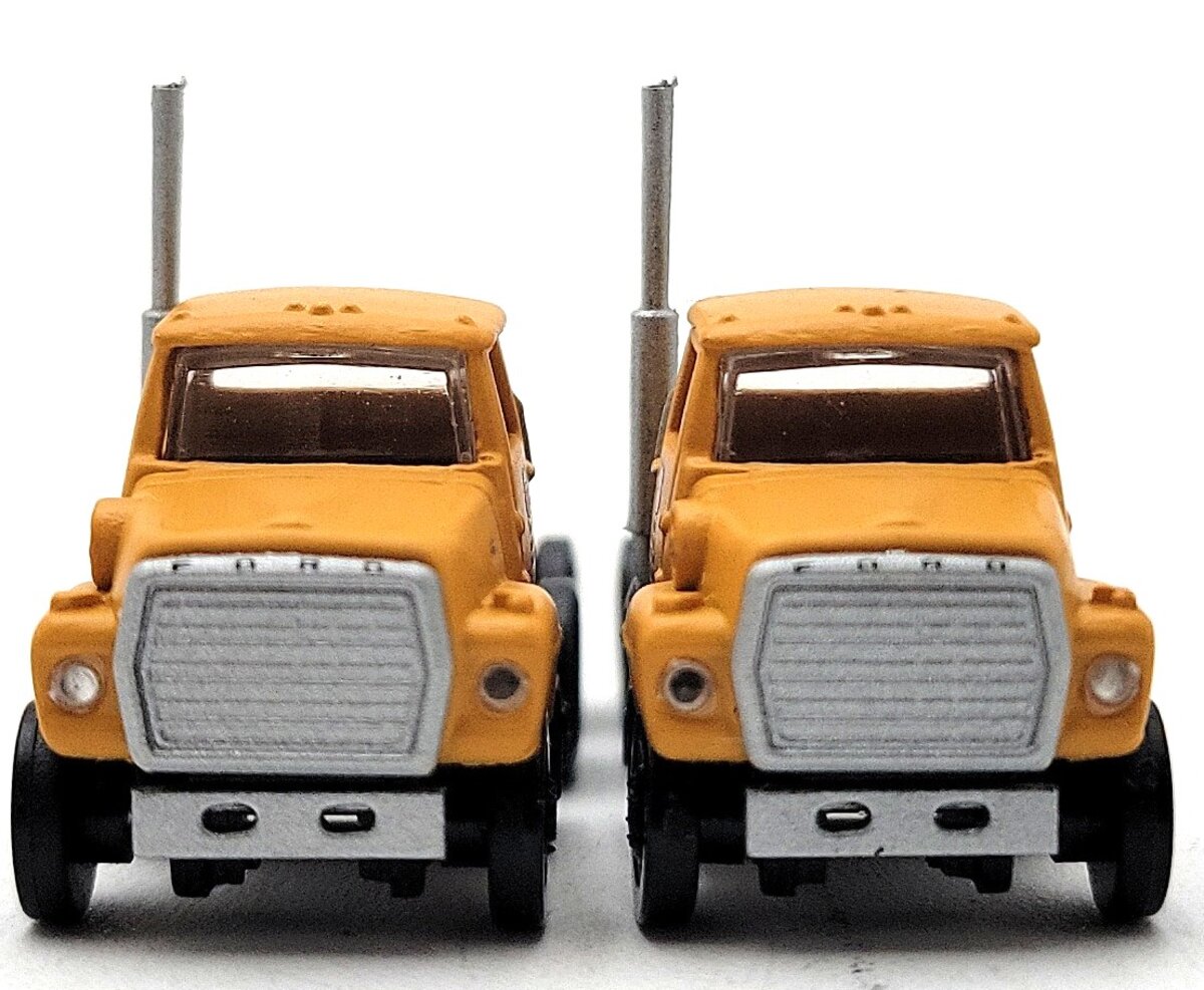 Atlas 60000079 N Union Pacific Ford® Tractor Cabs (Yellow/Black) LN/Box