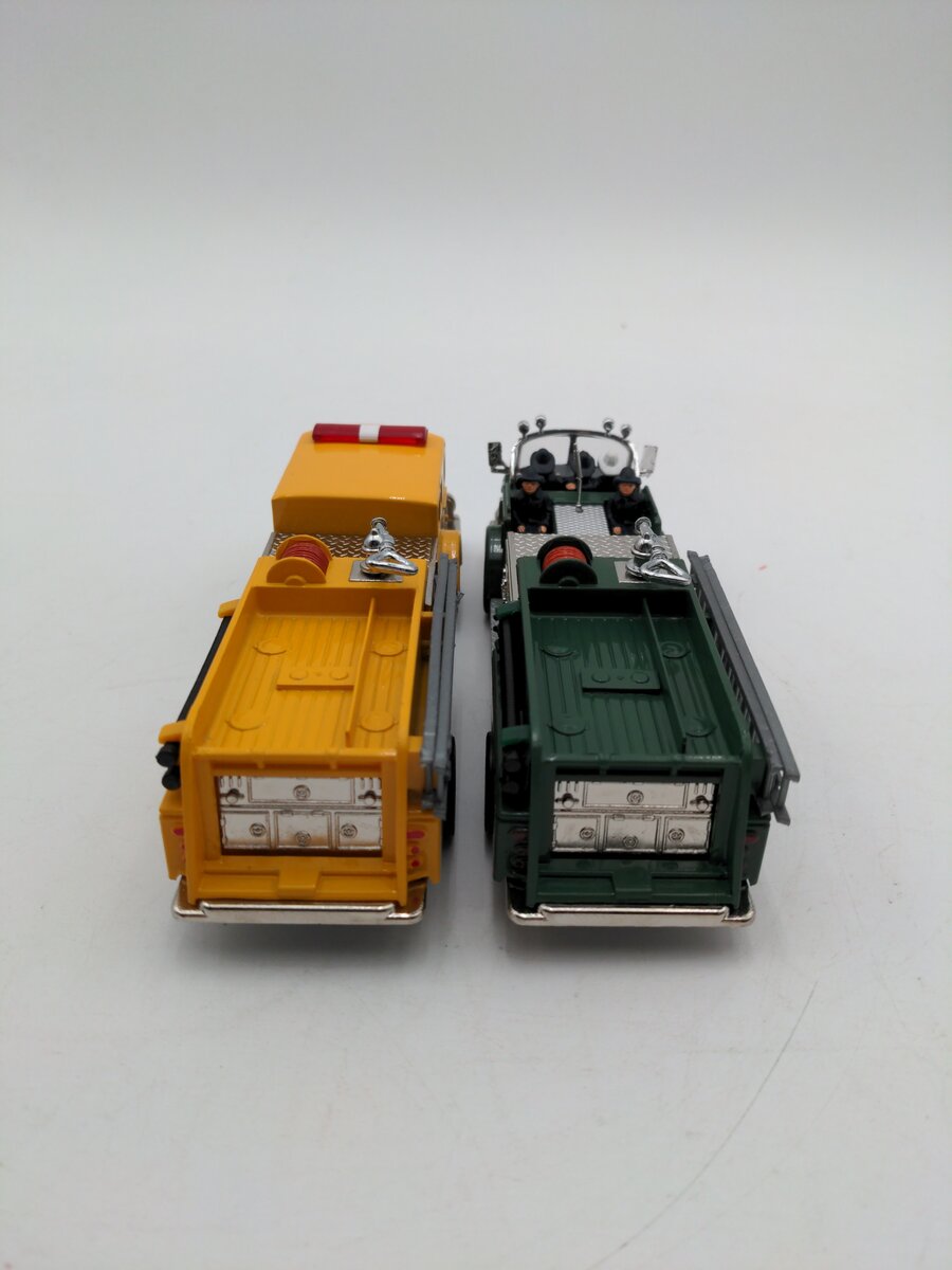 Corgi 97331 1:50 Scottdale & South River American LaFrance Fire Vehicles NIB
