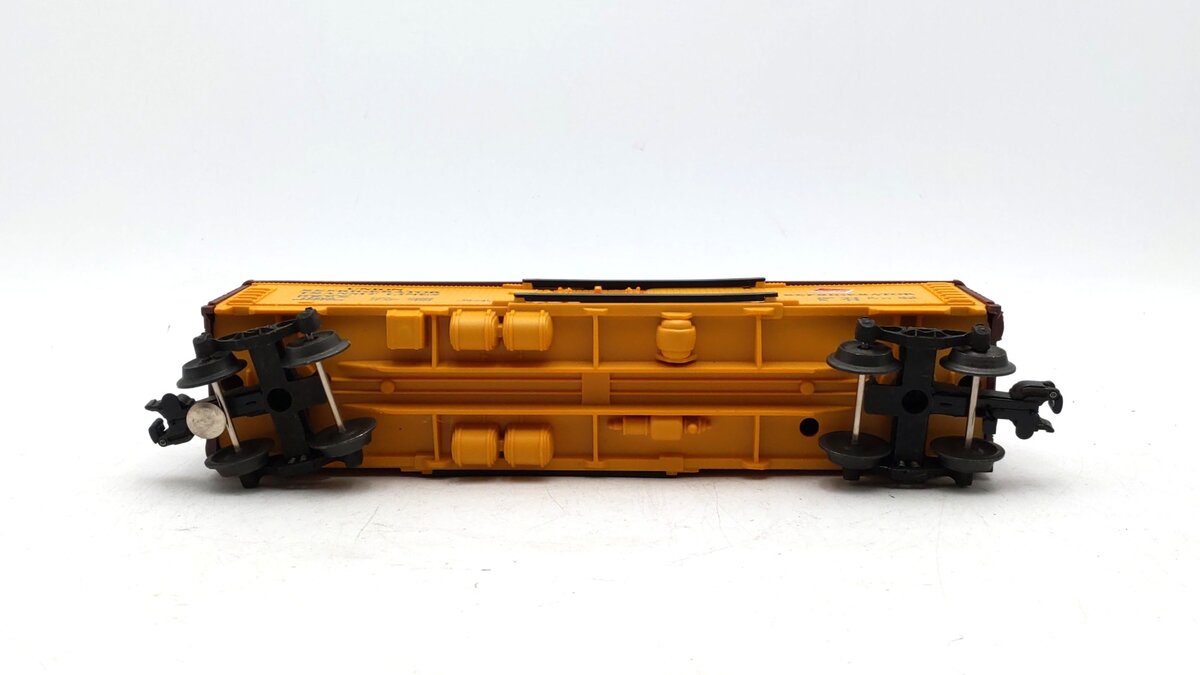 Lionel 6-19500 O Gauge Milwaukee Road Reefer Car #19500 EX