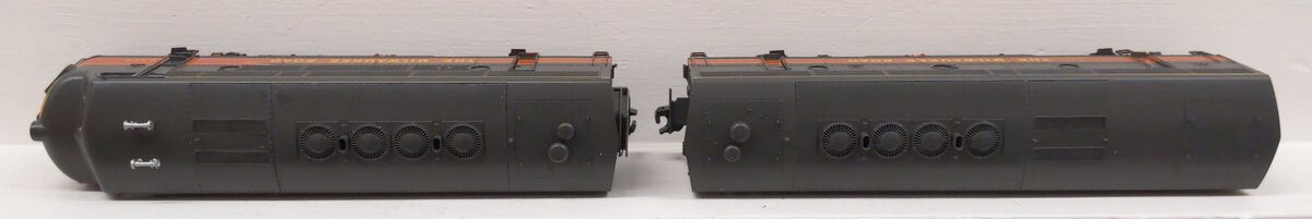 Lionel 6-34586 O Gauge Postwar Milwaukee Road Scale F-3 AB Diesel Set #2378