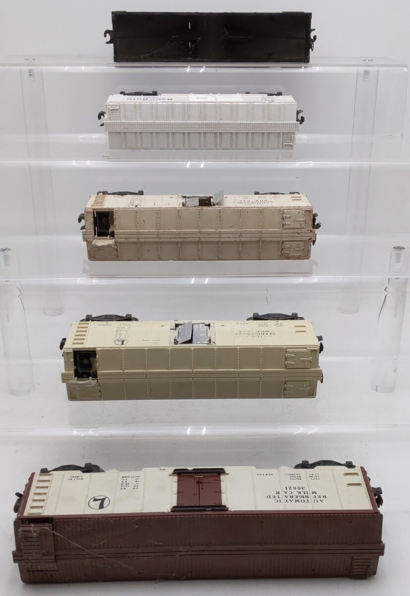 Lionel Vintage O Gauge Freight Cars w/Platform #3472,22000,3462,6014,36621 [5] VG