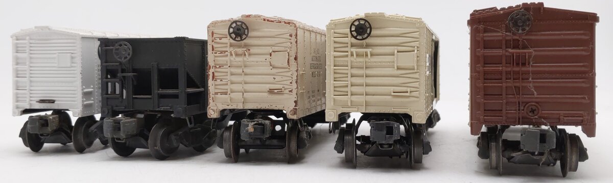 Lionel Vintage O Gauge Freight Cars w/Platform #3472,22000,3462,6014,36621 [5] VG